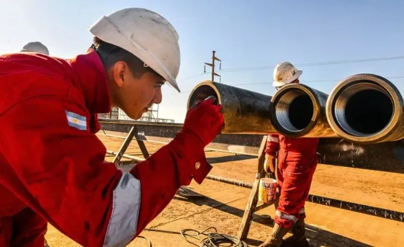 FECENE pide igualdad de condiciones para pymes neuquinas en Vaca Muerta