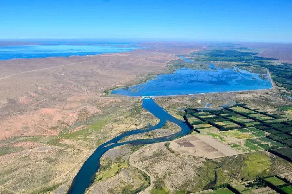 Neuquén licita estudios ambientales para el canal aliviador de Portezuelo Grande