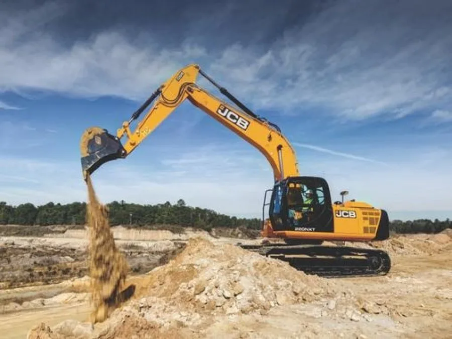 JCB AxionLift presentó en Neuquén una retroexcavadora para Vaca Muerta
